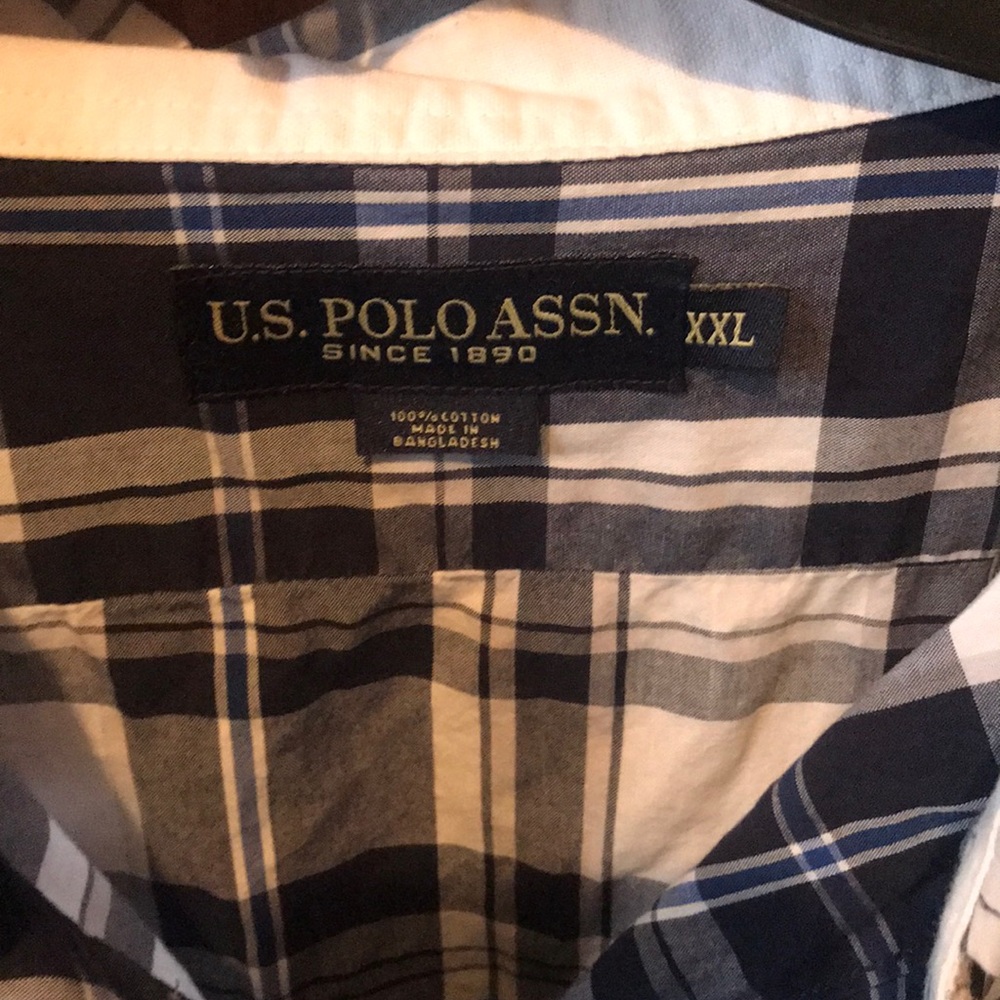 Button down shirt - Picture 2 of 2